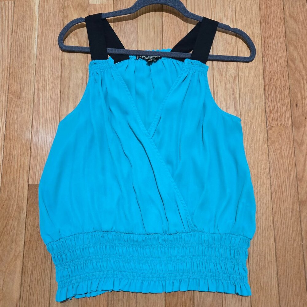 Love Stitch womens top super cute size L